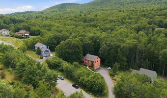 40 Lakewood Dr, Alton, NH 03810