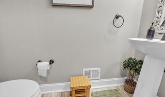 25 Nelson Dr, Barnegat, NJ 08005