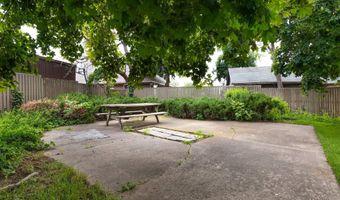 288 E PEACH S, Bountiful, UT 84010