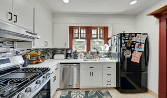 1 Hewitt Ave, Belleville, NJ 07109