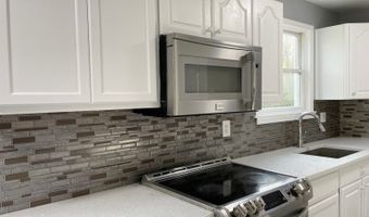 230 Main St, Andover, NJ 07821