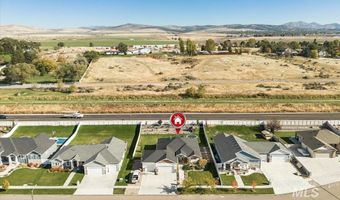 5272 Canterbury St, Chubbuck, ID 83202