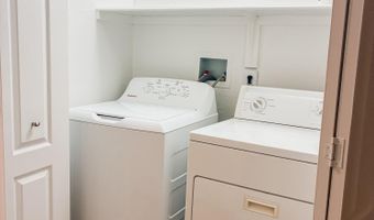 9105 W RAVEN Dr, Arizona City, AZ 85123