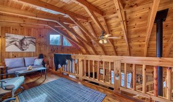 250 Briar Point Rd, Allardt, TN 38504