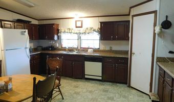 1461 Apache Rd, Albany, GA 31705