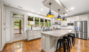 916 Stratford Rd, Avondale Estates, GA 30002