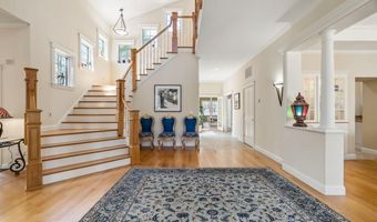 1026 Essex St, Bangor, ME 04401