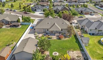 748 Dell Rd, Chubbuck, ID 83202