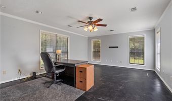 3820 Newberry Ln, Alma, AR 72921
