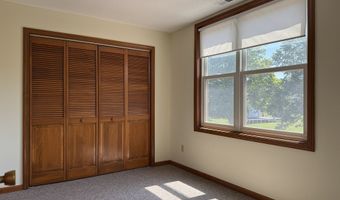 1022 Main St 4, Branford, CT 06405