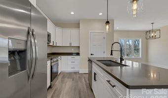 31 Elkwood Ave, Asheville, NC 28804