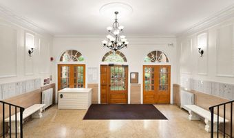 1820 CLYDESDALE Pl NW 405, Washington, DC 20009