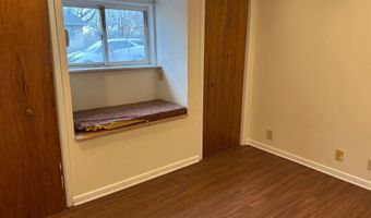 2323 R St, Auburn, NE 68305