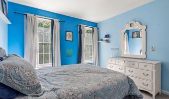 30 Spring Rd, Amherst, NH 03031