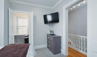 165 KING GEORGE St, Annapolis, MD 21401