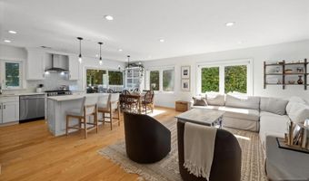 98 Prescott St, Demarest, NJ 07627