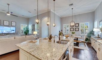 624 WINTERSIDE Dr, Apollo Beach, FL 33572