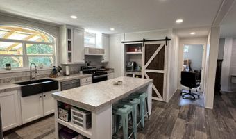 325 Seals Rd, Annville, KY 40402