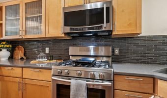 2159 W 29th Ave #7, Anchorage, AK 99517