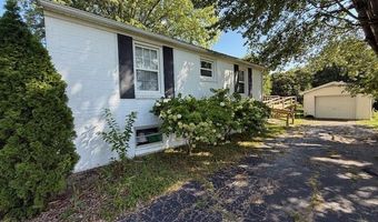146 Dry Valley Rd, Algood, TN 38506