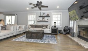 3 Susan Valley Ter, Alloway, NJ 07462