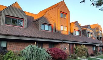 69 Montoya Dr 69, Branford, CT 06405