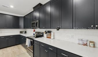 48 Hartwell Rd, Bluffton, SC 29910