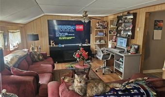 8 Lake Ct, Hopkinton, RI 02804