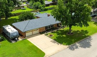 1508 Lariat Dr, Bartlesville, OK 74006