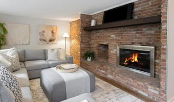 3 Andrews Dr, Darien, CT 06820