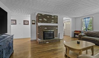 6 Bona Vista Dr, Bow, NH 03304