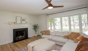 1000 Robinwood Rd, Aberdeen, NC 28315