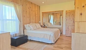 495 Rock Creek Rd, Buffalo, WY 82834