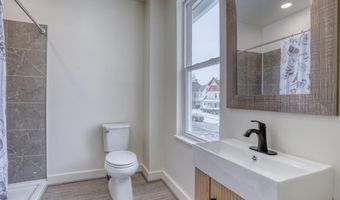410 WEST St, Clayton, DE 19938