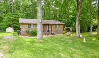 2304 NOLEN Dr, Alexander City, AL 35010