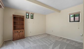 2729 Aliso Dr NE, Albuquerque, NM 87110
