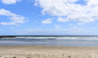 1202 N Pacific St 301B, Oceanside, CA 92054