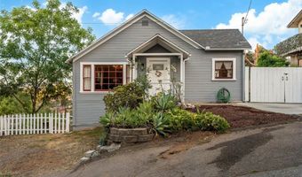 967 W 2nd Ave, Escondido, CA 92025