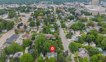 719 S STATE St, Appleton, WI 54911