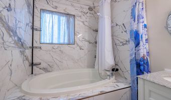 18 N HAMILTON St, Chandler, AZ 85225