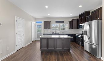 801 Grafton Peak Ln, Apex, NC 27523