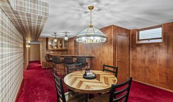 1102 Benton St, Anoka, MN 55303