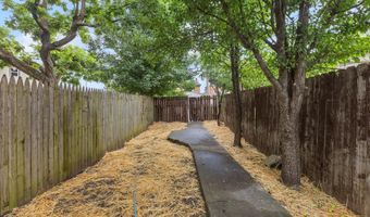 1369 City Park Ave, Columbus, OH 43207