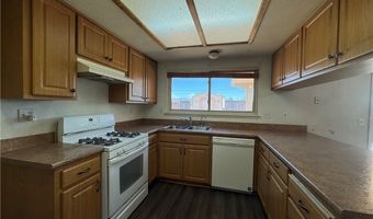 21815 Klickitat Ave, Apple Valley, CA 92307