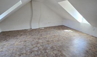 208 MAPLE St, Reading, PA 19602