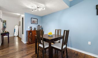 1734 Weatherstone Dr, Ann Arbor, MI 48108