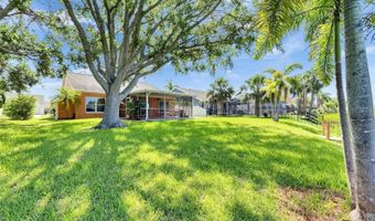 318 LOOKOUT Dr, Apollo Beach, FL 33572