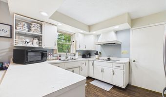 5542 N Olivia Dr, Alexandria, IN 46001