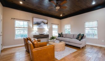 2809 Pinehurst Cv, Benton, AR 72019