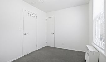 23 W 42ND St 3, Bayonne, NJ 07002
